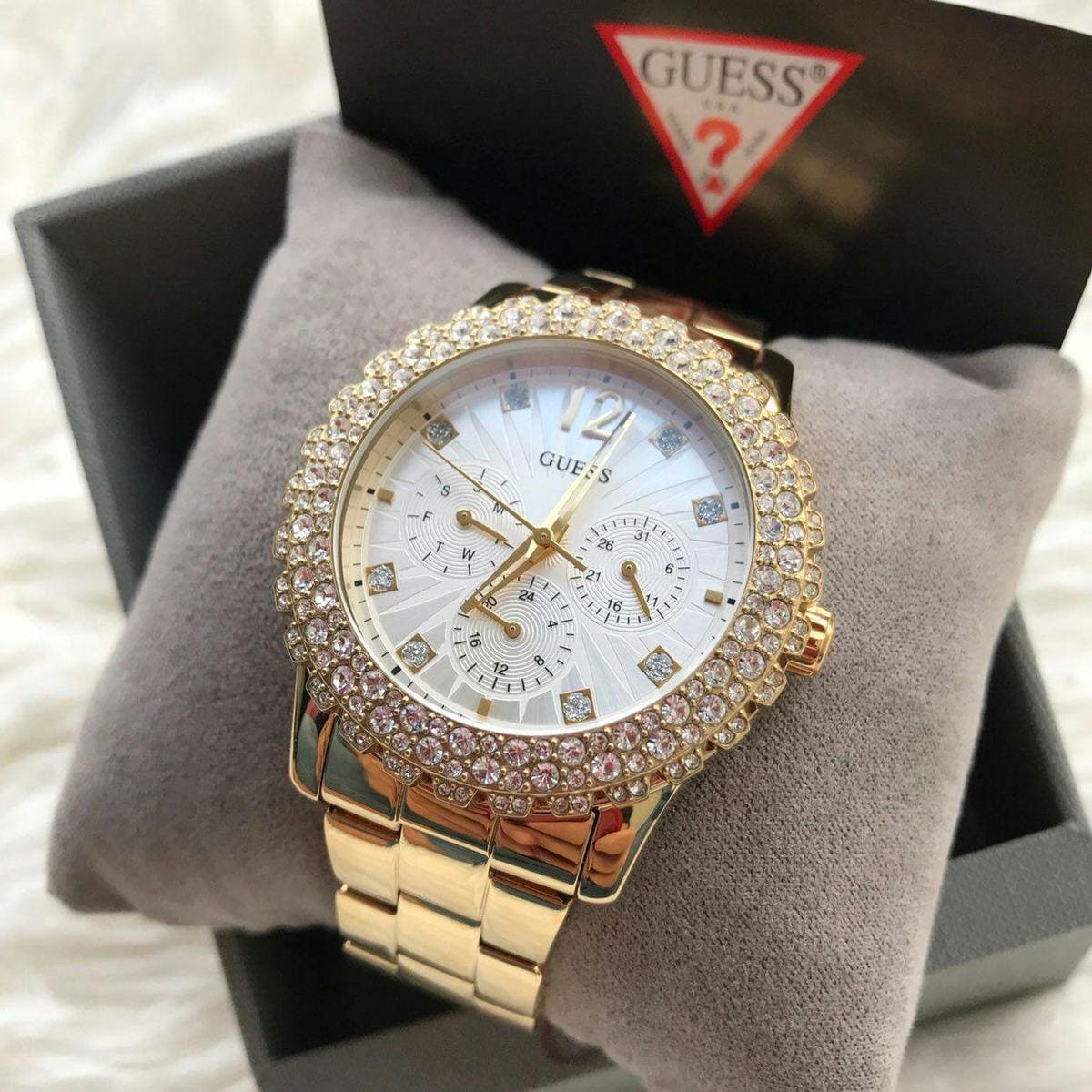 Guess Watch For Women W0335L2